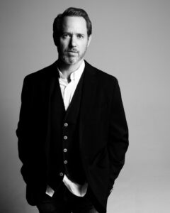 Raphael Sbarge